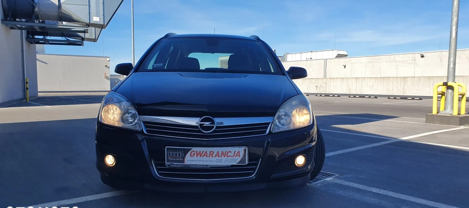 Opel Astra cena 7800 przebieg: 281451, rok produkcji 2008 z Wieliczka małe 562